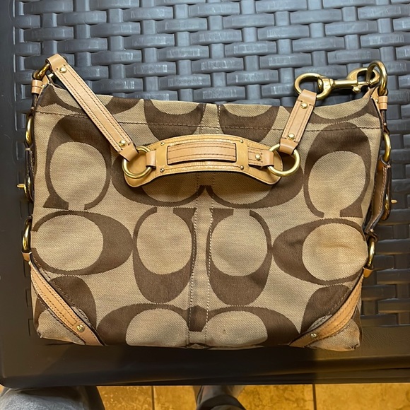 Coach Handbags - ❤️Coach Shoulder Bag💄